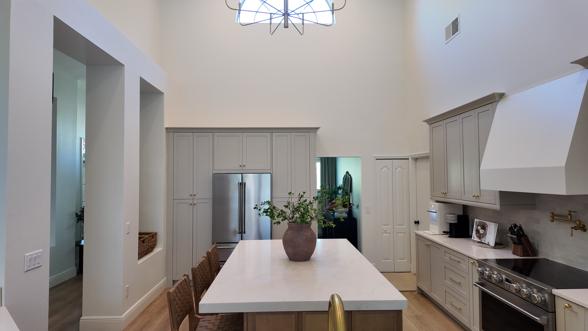 Greige Shaker & Oak Island Kitchen — Kitchen Remodeling in Orlando, FL (2)